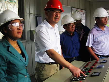 敦煌種業(yè)先鋒良種有限公司酒泉種子加工廠(chǎng)三、四期工程竣工投產(chǎn)